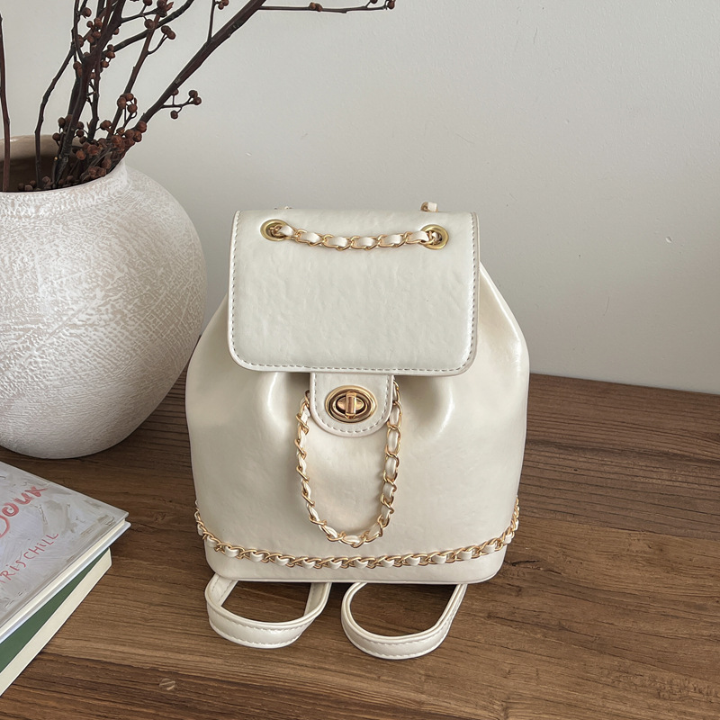 Mochila coreana de nicho para mujeres 2026 nueva sensación de alto nivel mochila de viento fragante retro cadena mochila