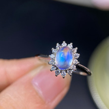 天然蓝月光石戒指 5x7mm强蓝月光石 颜色美 925银镶嵌活口女戒