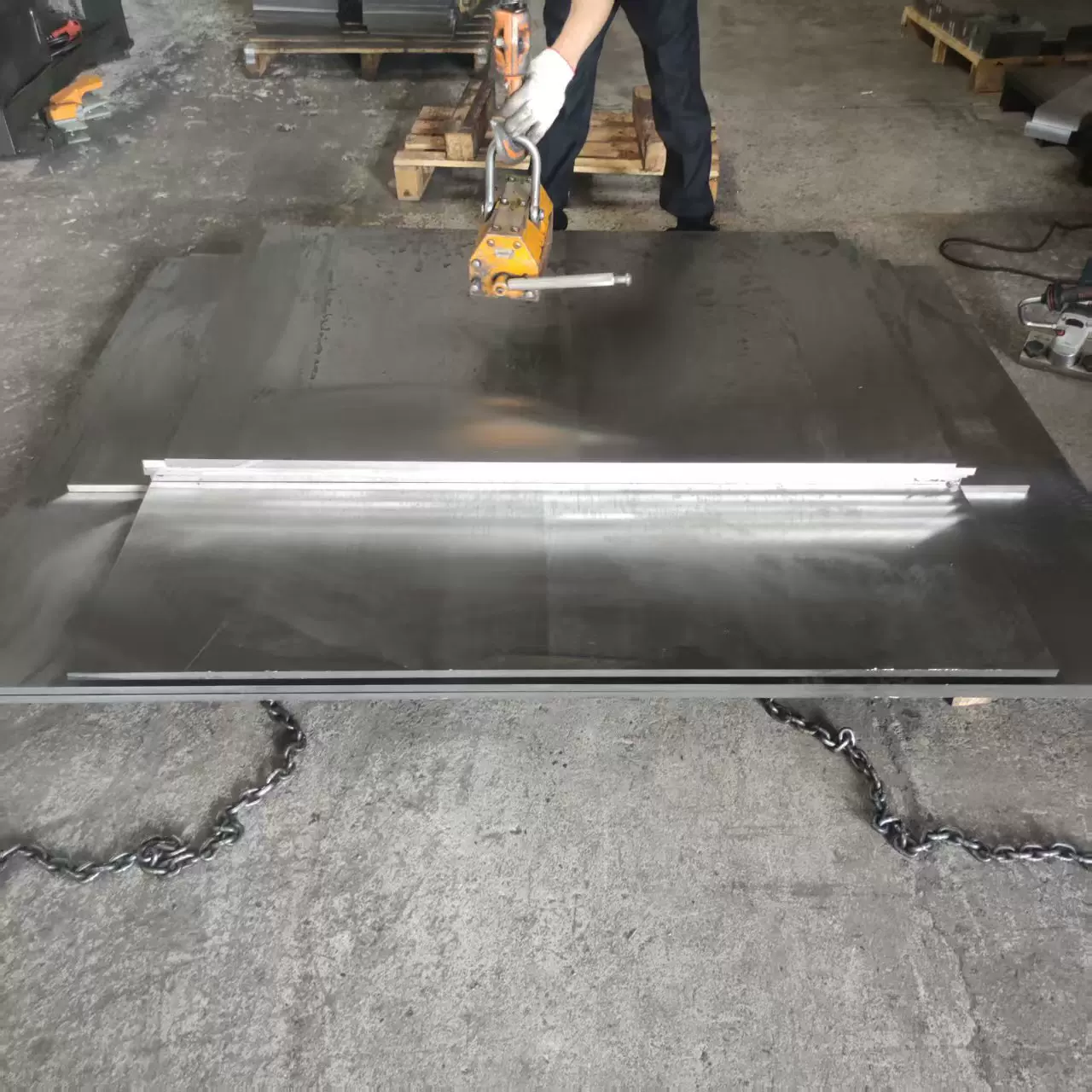 45#钢，模具钢  精板 光板 当天交货 批发零割 规格齐全