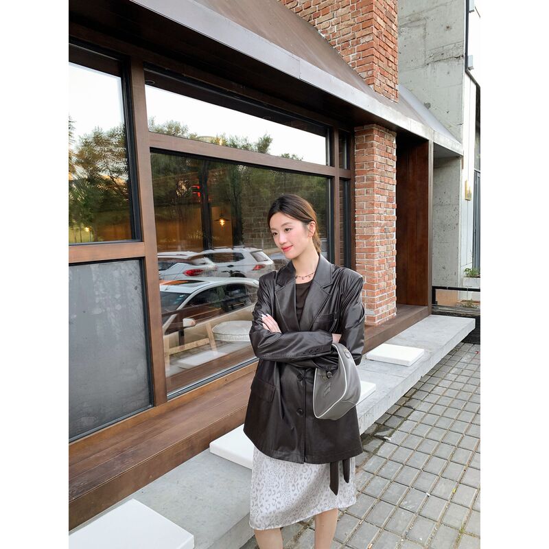 【Special Offer from Thirteen Rows, No Returns or Exchanges】Vintage Pu Leather Jacket for Women, Mid-Length, Loose Fit, Textured Casual Blazer 【Special Offer from Thirteen Rows, No Returns or Exchanges】Vintage Pu Leather Jacket for Women, Mid-Length, Loose Fit, Textured Casual Blazer