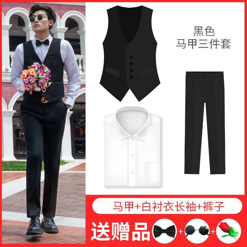 洋式の連れ合いは兄弟服を着て、夏に結婚服を着ます。|undefined