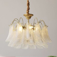 2025年新款法式奶油风卧室轻奢个性灯具创意水晶客厅餐厅灯吸顶灯