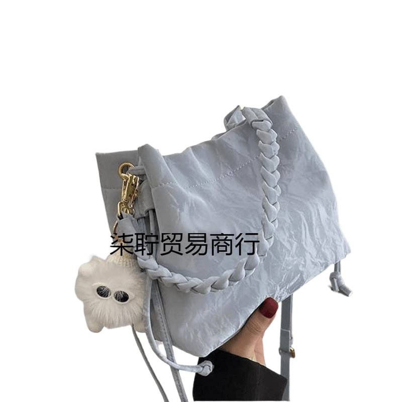 高级感洋气小众粉色包包女士新款百搭斜挎包时尚手提包水桶包|undefined
