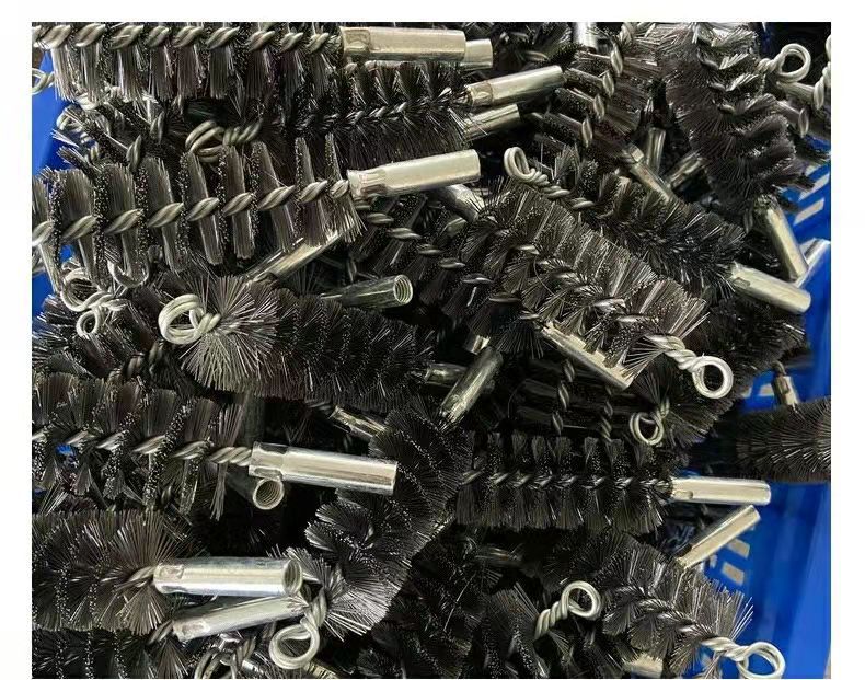 Cepillo de alambre de tubería de chimenea caldera cepillo de tubería de humo eliminación de óxido agujero interno descontaminación M12 interfaz de tornillo cepillo de tubería industrial