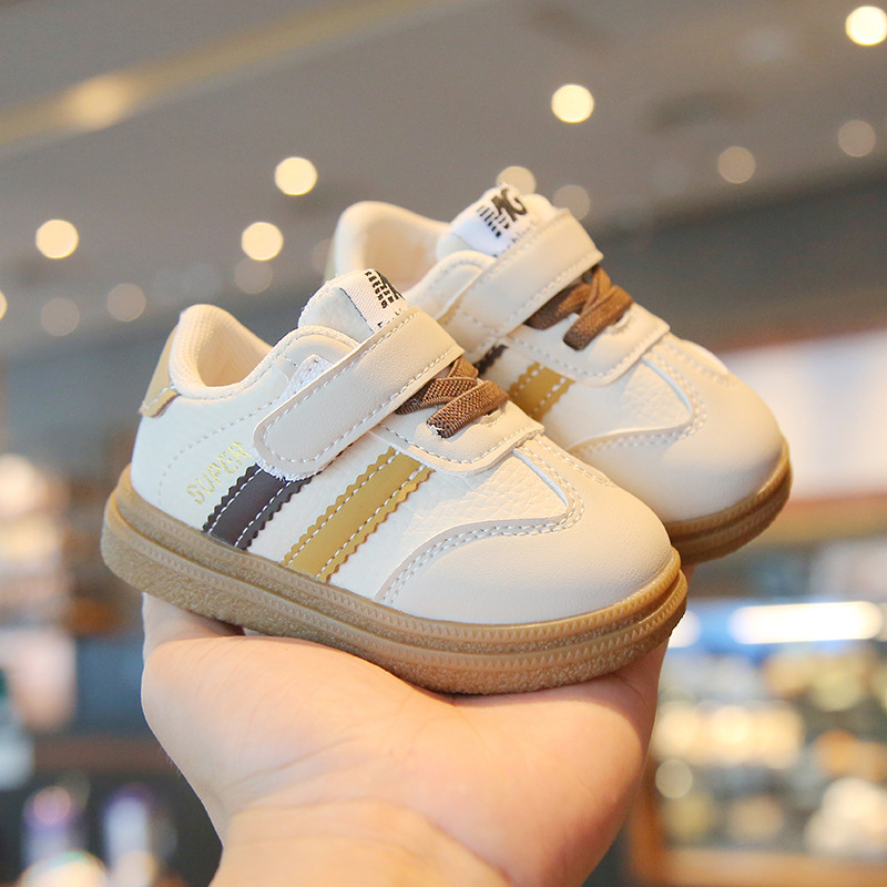 Baby board shoes new soft bottom toddler shoes boys and girls small white shoes 1-3-2 years old children sneaker baby shoes Baby board shoes new soft bottom toddler shoes boys and girls small white shoes 1-3-2 years old children sneaker baby shoes