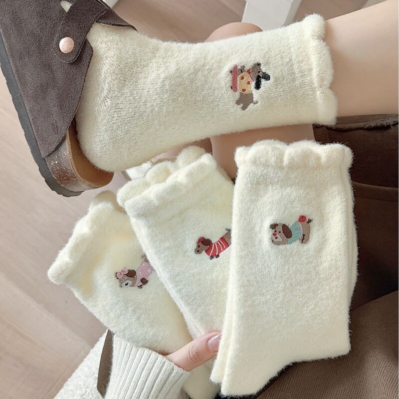 Thickened Fleece Socks for Women, Autumn and Winter Mid-Calf Socks, Warm Japanese-Style Cute Slouch Socks, Sleep Socks to Pair with Birkenstocks