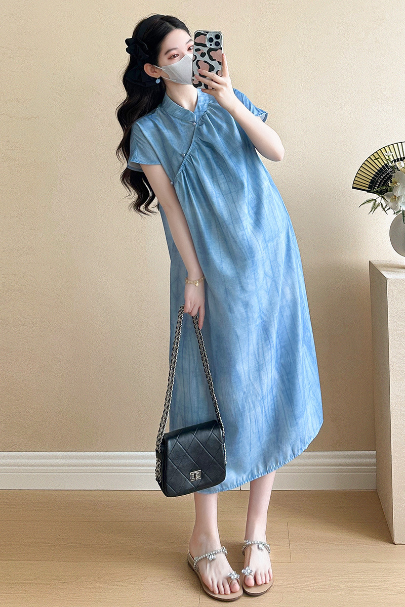 Single piece blue skirt