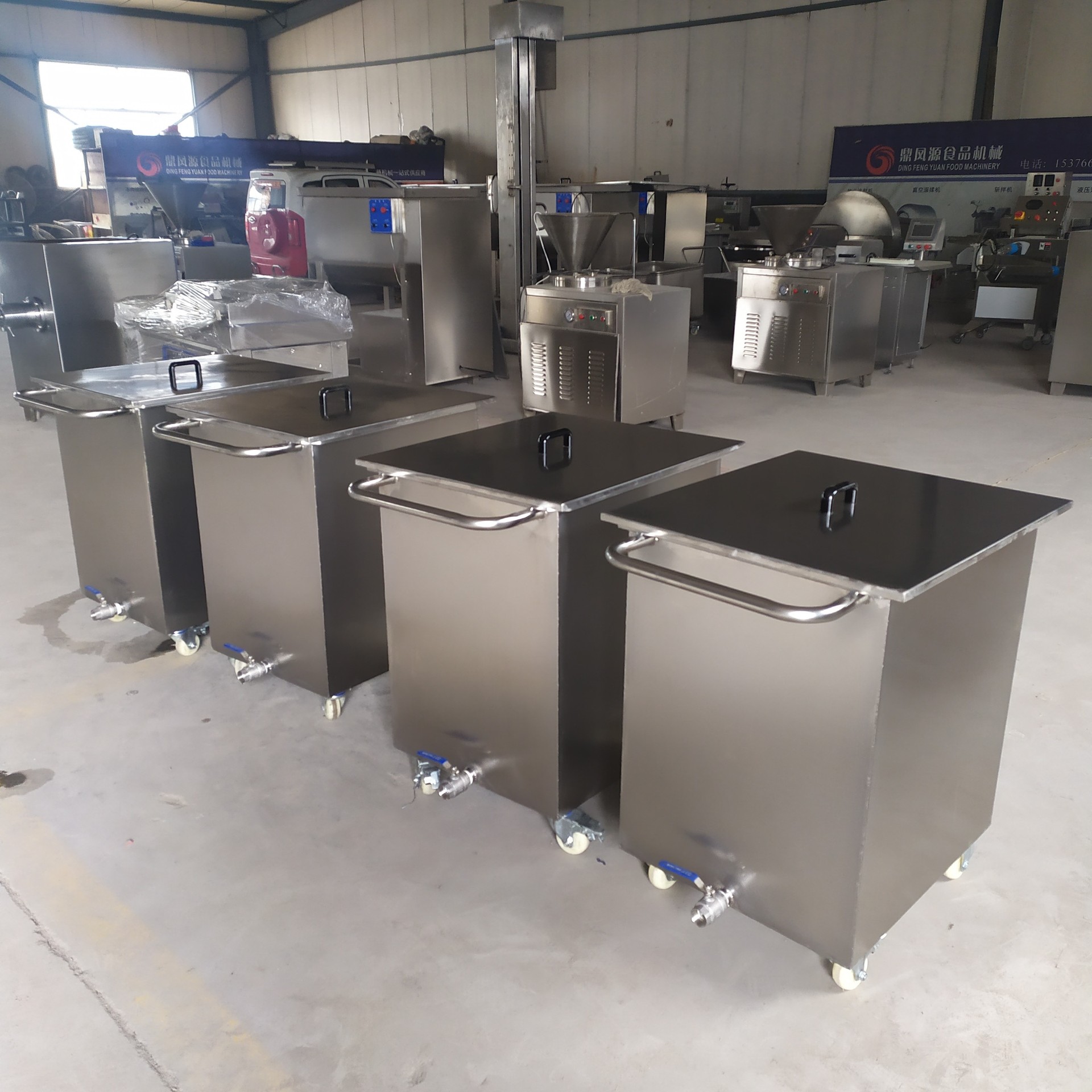 带挂耳小料车 食品周转车 滚揉机配套设备 物料小车不锈钢材质