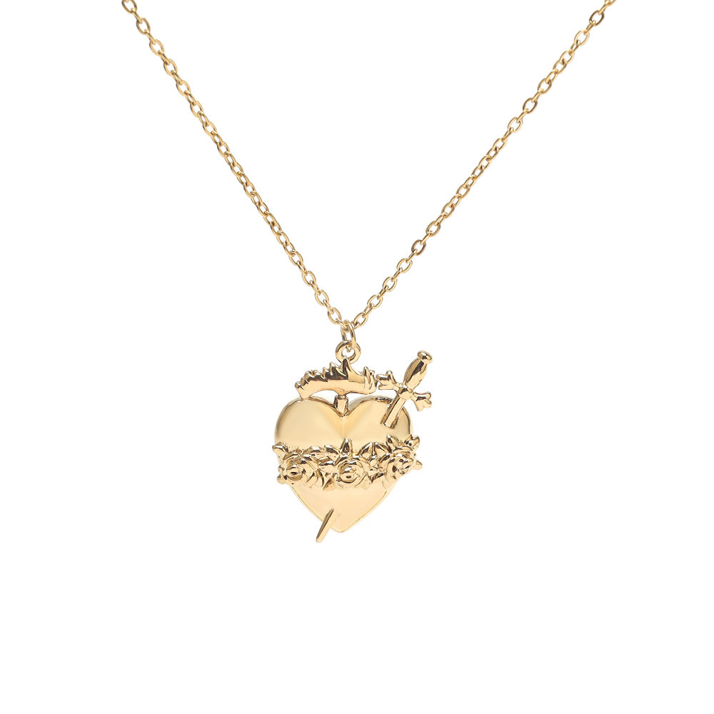elegant necklace