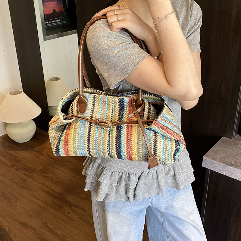 Cross-Border Summer Straw Woven Underarm Bag For Women 2025 New Beach Vacation Tote Shoulder Bag Versatile Baguette Bag - Thumbnail 4