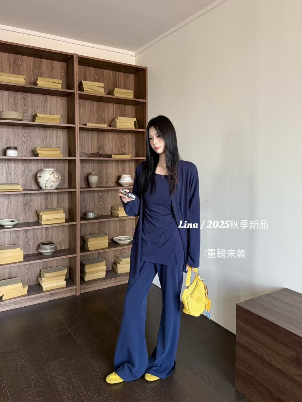 LINA十三行正品2025秋季新款韩版洋气纯色背心+针织开衫+微喇裤套|undefined