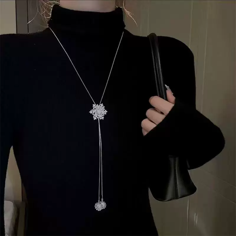韩版秋冬毛衣链可调节百搭简约长款旋转雪花项链女高级感衣服配饰