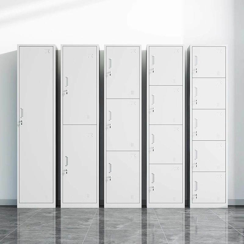 Wardrobe de acero de cuatro puertas dormitorio armario de seis puertas cambiador de baño con cerradura armario de acero grueso