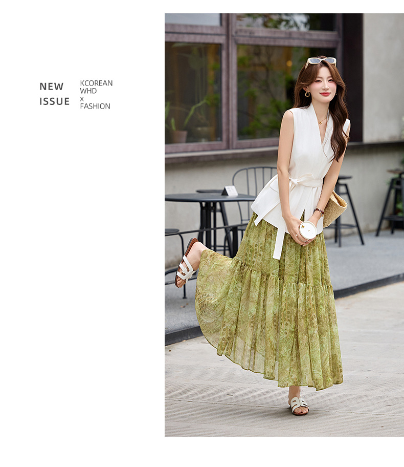 Bộ váy hai mảnh gồm áo vest không tay cổ V và chân váy midi họa tiết hoa, phong cách kỳ nghỉ — màu trắng, màu kaki, màu cà phê chi tiết 14