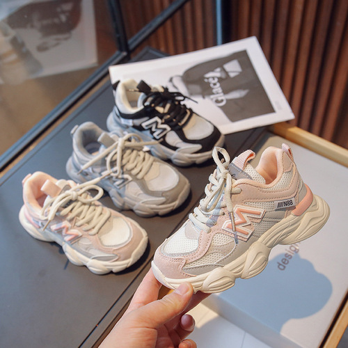 Children's shoes, boys' sneakers, breathable mesh shoes, girls' soft sole non-slip dad's shoes, casual shoes, single shoes
