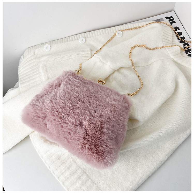 Single-shoulder chain bag, Maomao large-capacity women's bag, new 2022 autumn and winter women's stylish plush hand-held tote bag undefined