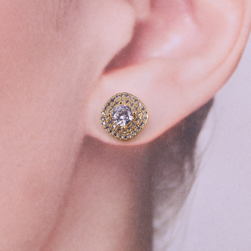 Korean Copper Micro-set Zircon Peach Heart Pineapple Geometric Sweet Earrings display picture 5