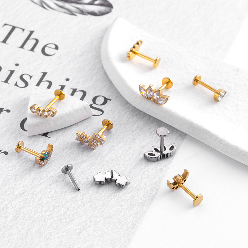 1 Piece Quantity 1 Piece Ear Cartilage Rings & Studs Fashion Leaf Moon Flower Pure Titanium Inlaid Zircon