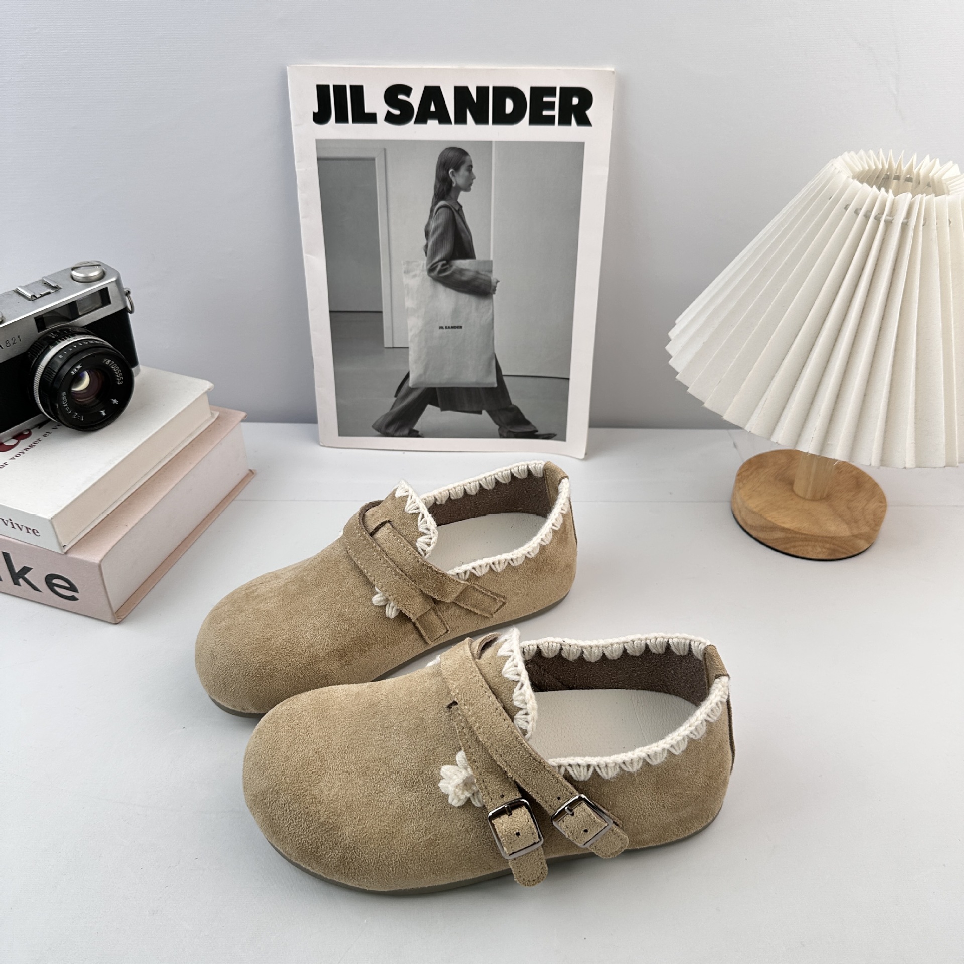 Far Poseen retro encaje botón Bocken zapatos de mujer 2025 otoño perezosos zapatos casuales Lefour