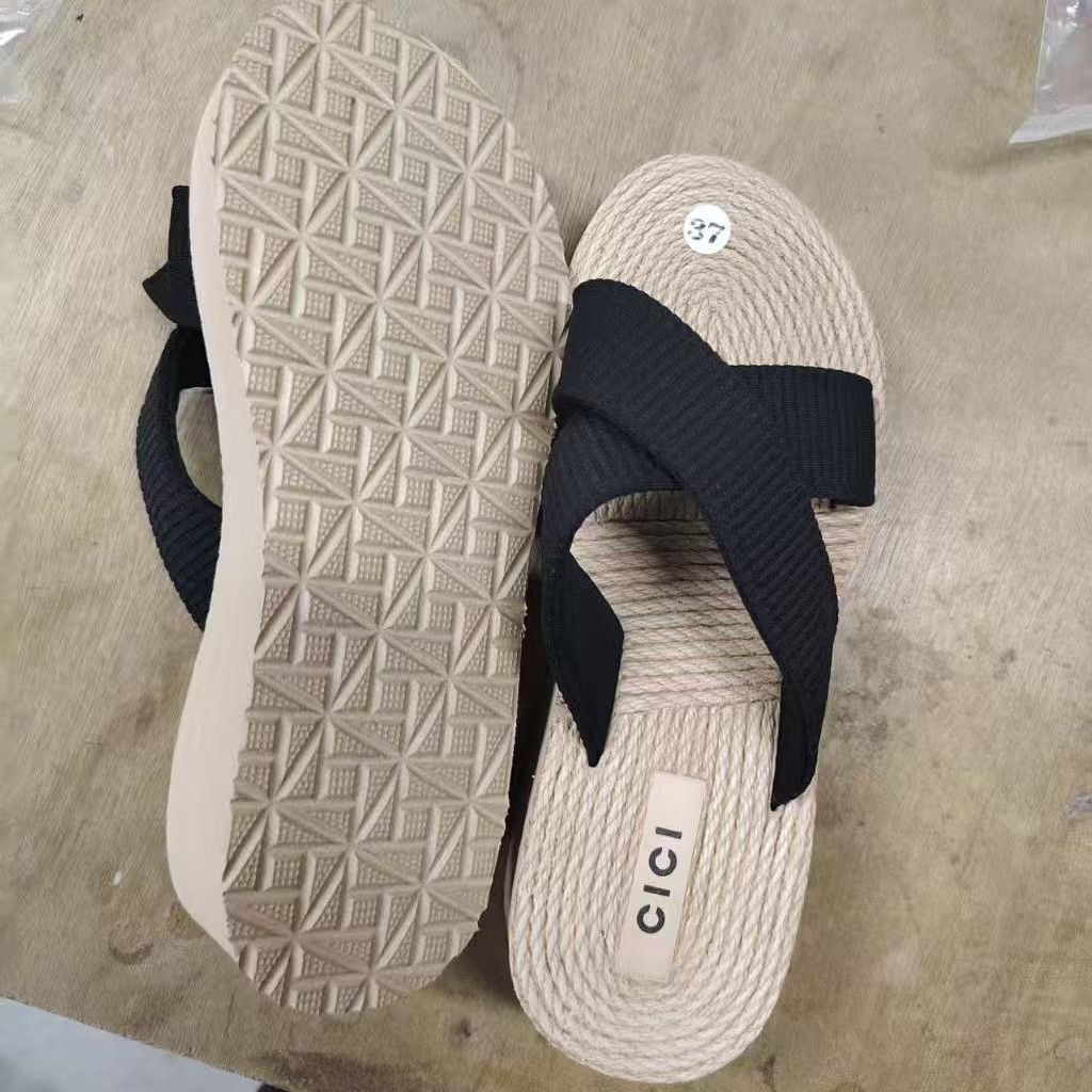 Ethnic-style new solid-color thick-soled women's slippers, casual criss-cross design, fashionable for everyday wear, available in candy colors, wholesale