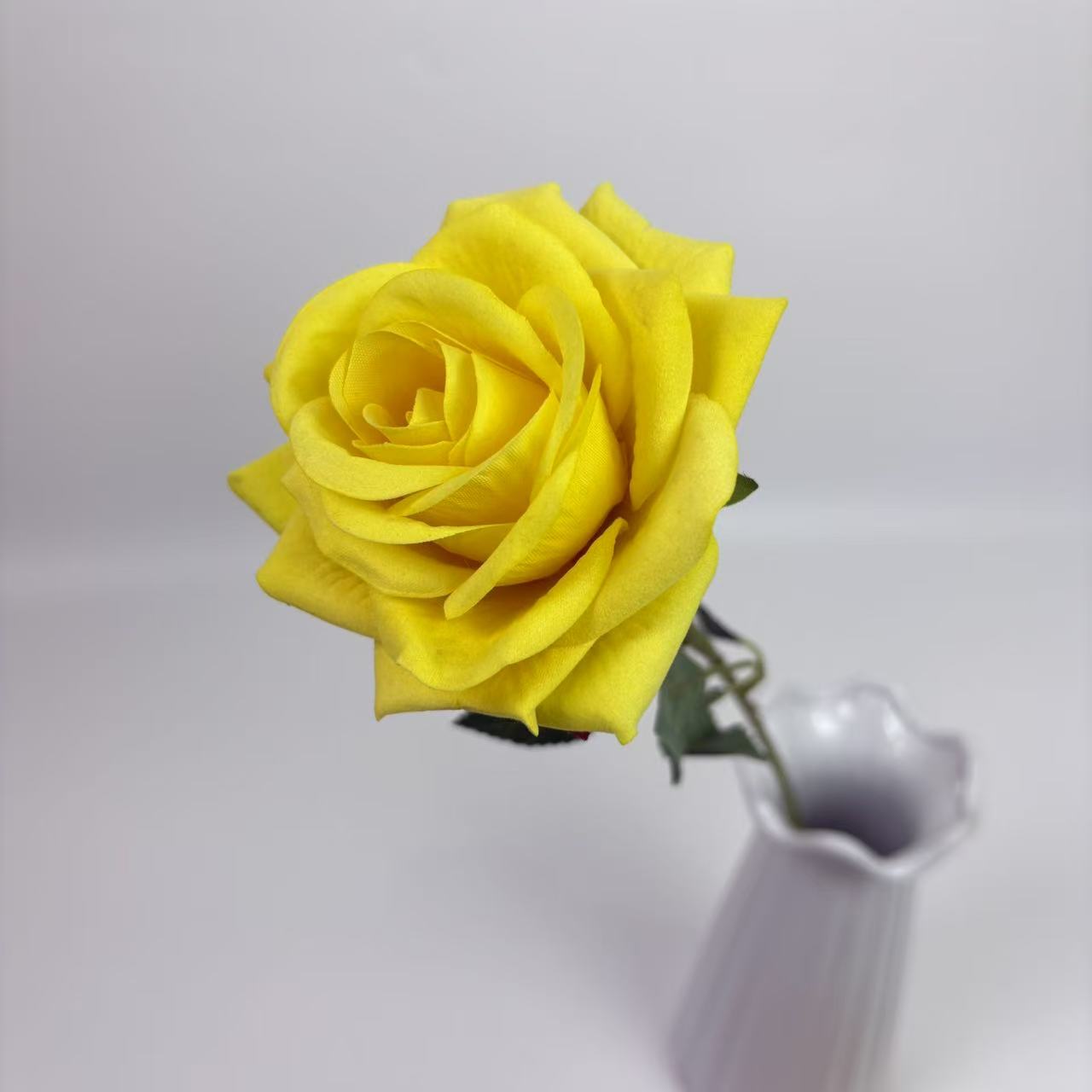 Simulación de una sola tela de terciopelo gran cuerno Mei en el hogar decoración de boda decoración de fotografía de San Valentín decoración de pared de flores