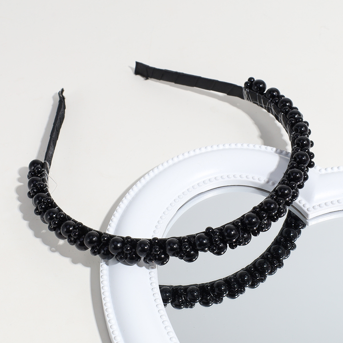 Daily Occasion Lady Solid Color Imitation Pearl Hair Band