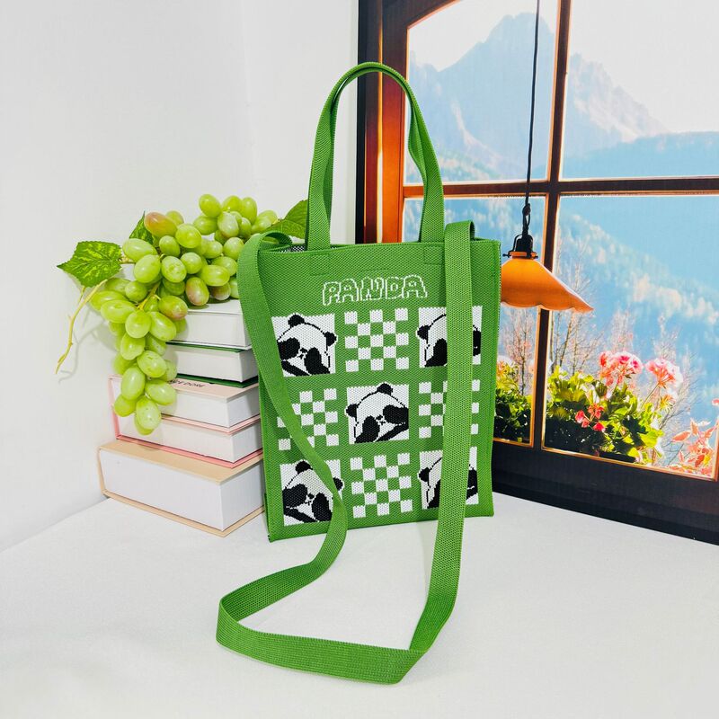 Spring and Summer New Cute Cartoon Panda Knitted Crossbody Bag Casual Commuter Niche Design Fashionable All-match Handbag