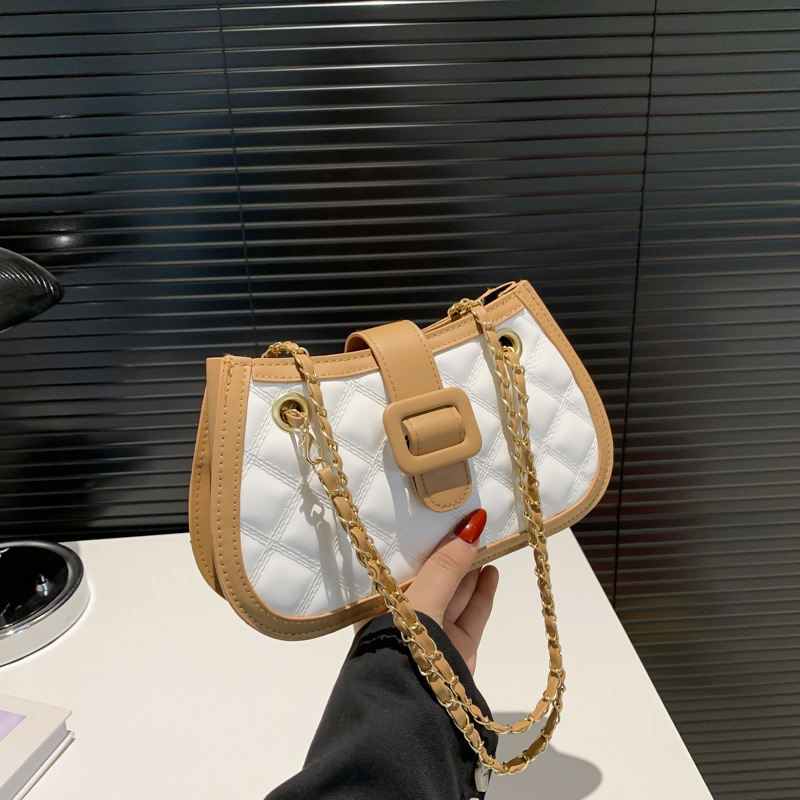 2024 primavera nuevo bolso de hombro bolso de cadena popular bolso pequeño bolso de mujer bolso de mochila universal bolso bajo bolso cuadrado casual