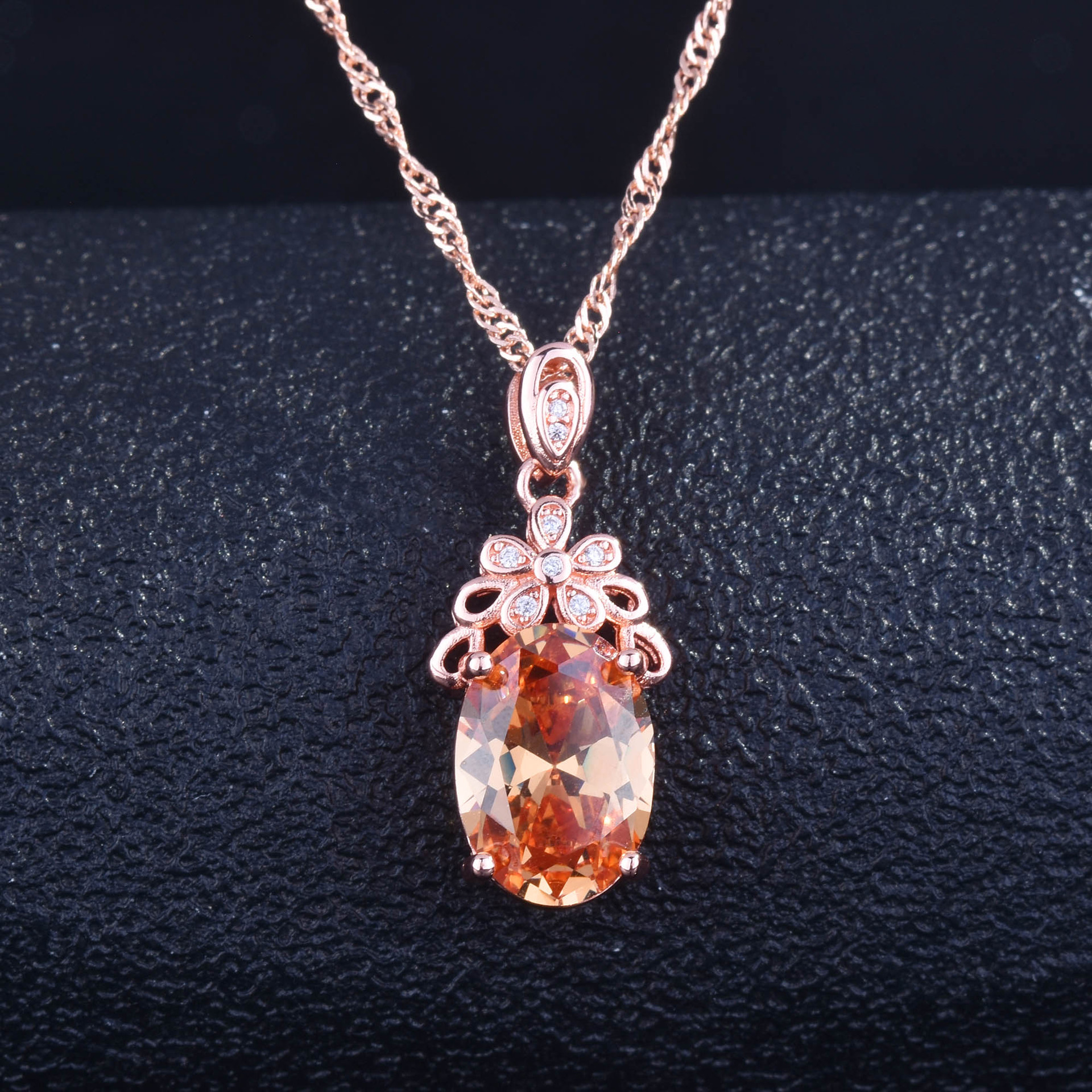 New Simulation Morganite Necklace Color Egg-shaped Ruby Color Pendant display picture 1