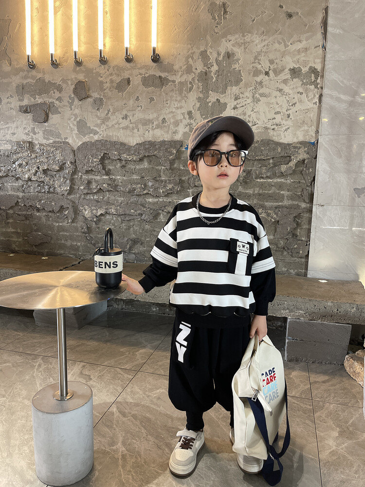 Suéteres de rayas para niños, botas, pantalones, ropa de primavera y otoño, nuevo conjunto de dos piezas moderno y moderno para niños,_voghion.com
