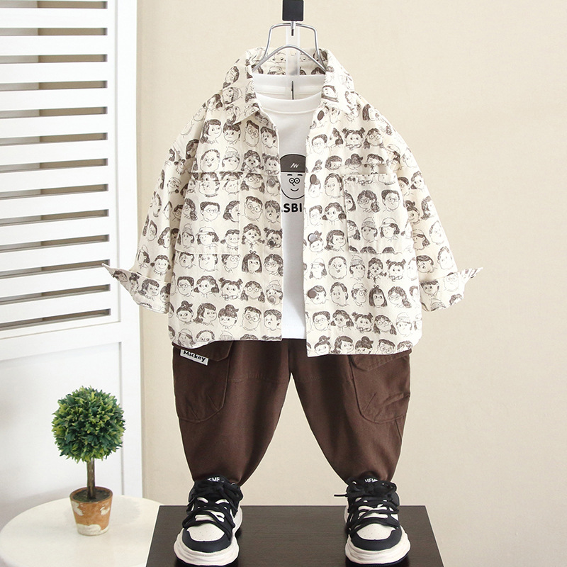 5946 Traje de tres piezas para niños Primavera y otoño 2025 Nuevo estilo Traje de otoño para bebés de moda Traje de chaqueta de camisa coreana Traje para niños