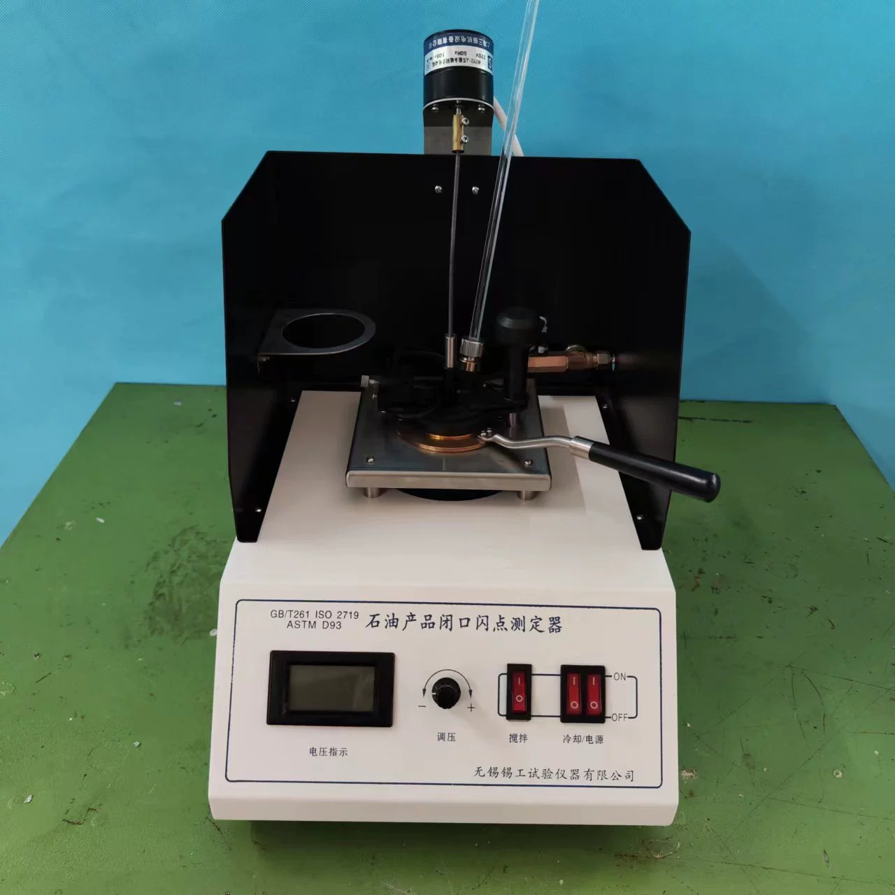 Полуавтоматический тестер точки вспышки с закрытым ртом