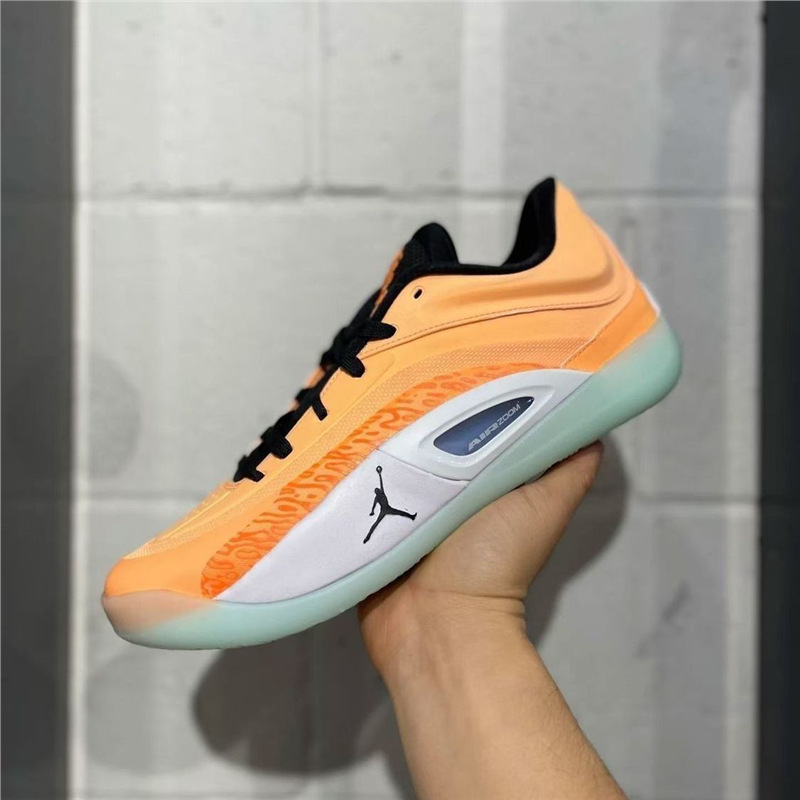 Original Putian Zion 4 Practical Basketball Shoes for Men and Women with Air Cushion, Versatile New Sports Shoes for Couples, Thick-Soled and Wear-Resistant Original Putian Zion 4 Practical Basketball Shoes for Men and Women with Air Cushion, Versatile New Sports Shoes for Couples, Thick-Soled and Wear-Resistant