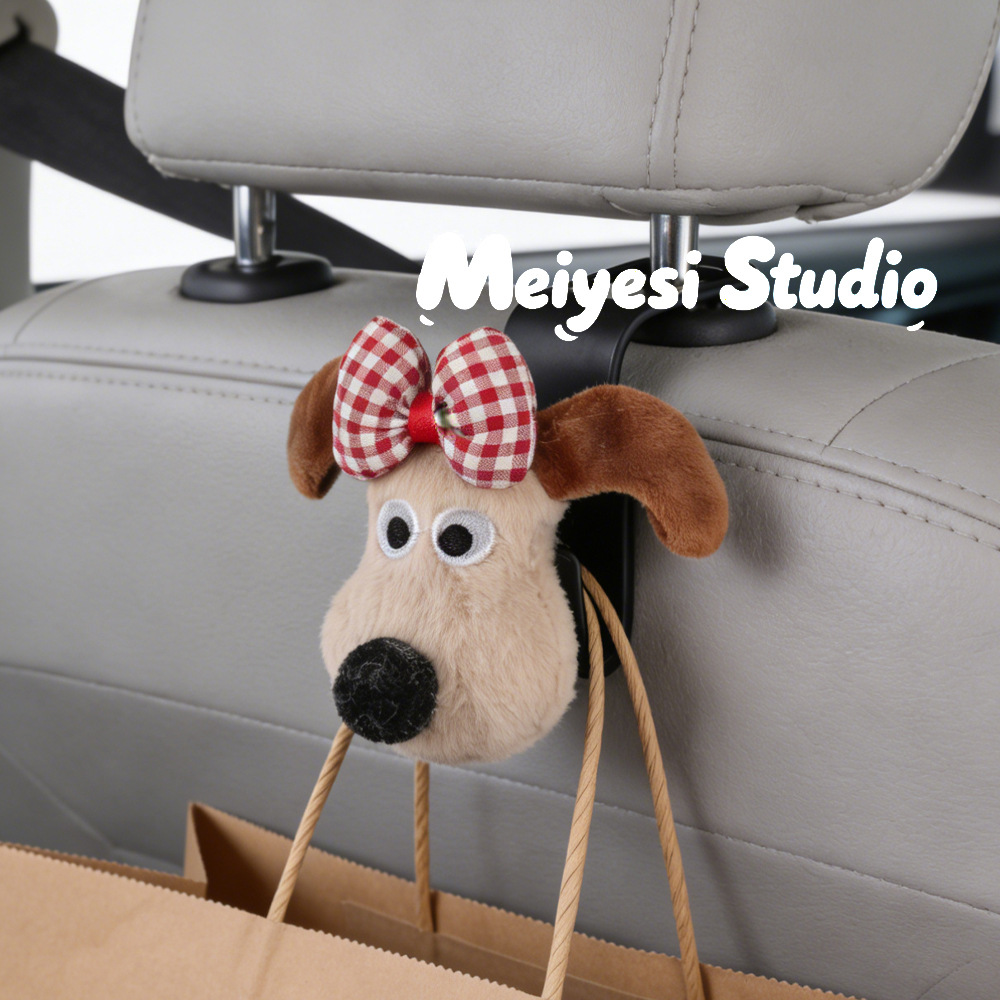 Cute gato KT gancho de automóvil asiento de automóvil almacenamiento multifuncional pequeño gancho de suministros para automóviles para chicas prácticas