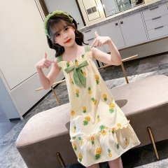 ストラップの寝スカートの母の女装の親子は子供の家の服の女の子のパジャマの夏の薄いタイプの女の子の中で大きい子供の純綿を詰めます。