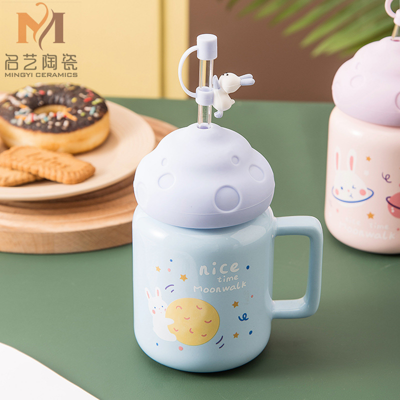 Lindo espacio conejo cubierta de silicona taza cerámica creativa dibujos animados con paja moda simple estudiante