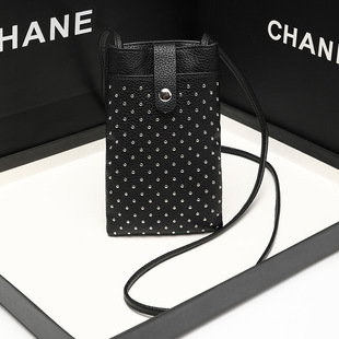 Foreign Trade Bags for Women 2025 New Fashion Versatile Mobile Phone Bag Rivets Mini Shoulder Crossbody Small Bag Wholesale Bags