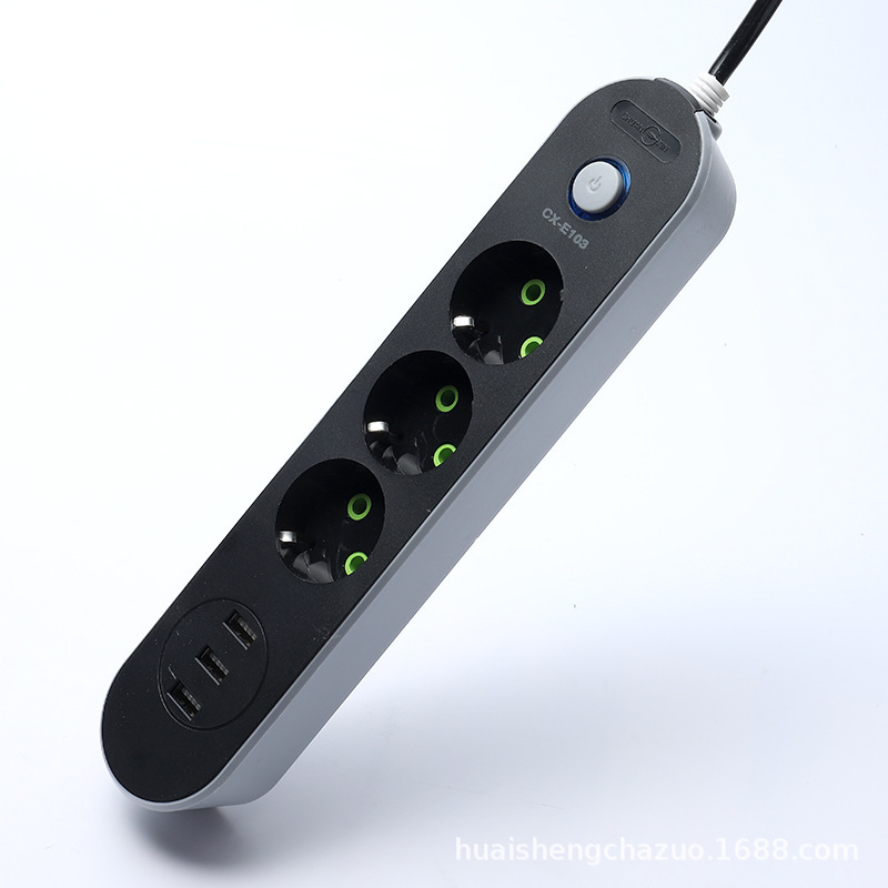 Chuang Xin negro CX-E103 socket de estilo europeo ruso fila enchufe 3USB puerto de carga