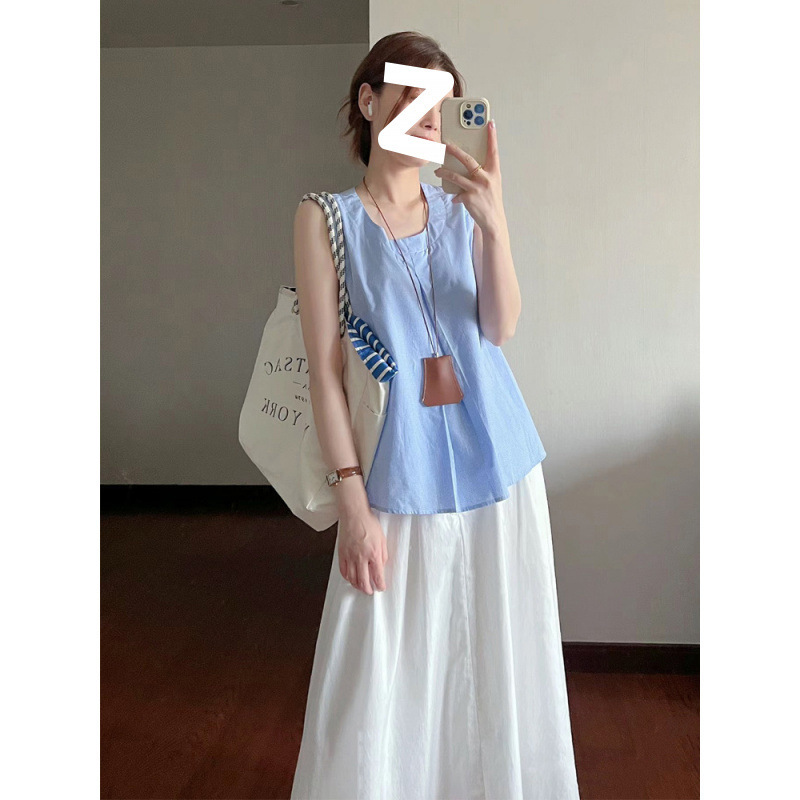 韓国の優しいスタイルの女性用夏スーツ、スイートブルーのノースリーブベストトップ、ハイウエストスカートの2点セット|undefined