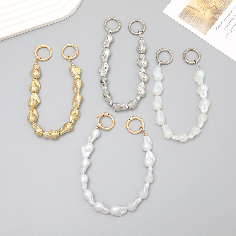 Holiday, Daily Occasion Acrylic Material 1 Piece Simple Style Classic Style Irregular Geometric Acrylic Asymmetrical Plating Bag Pendant Mobile Phone Chain