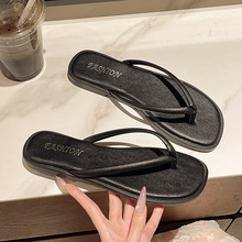 2026夏季新款韩版简约百搭夹脚趾方头凉拖鞋居家外穿平底人字拖鞋