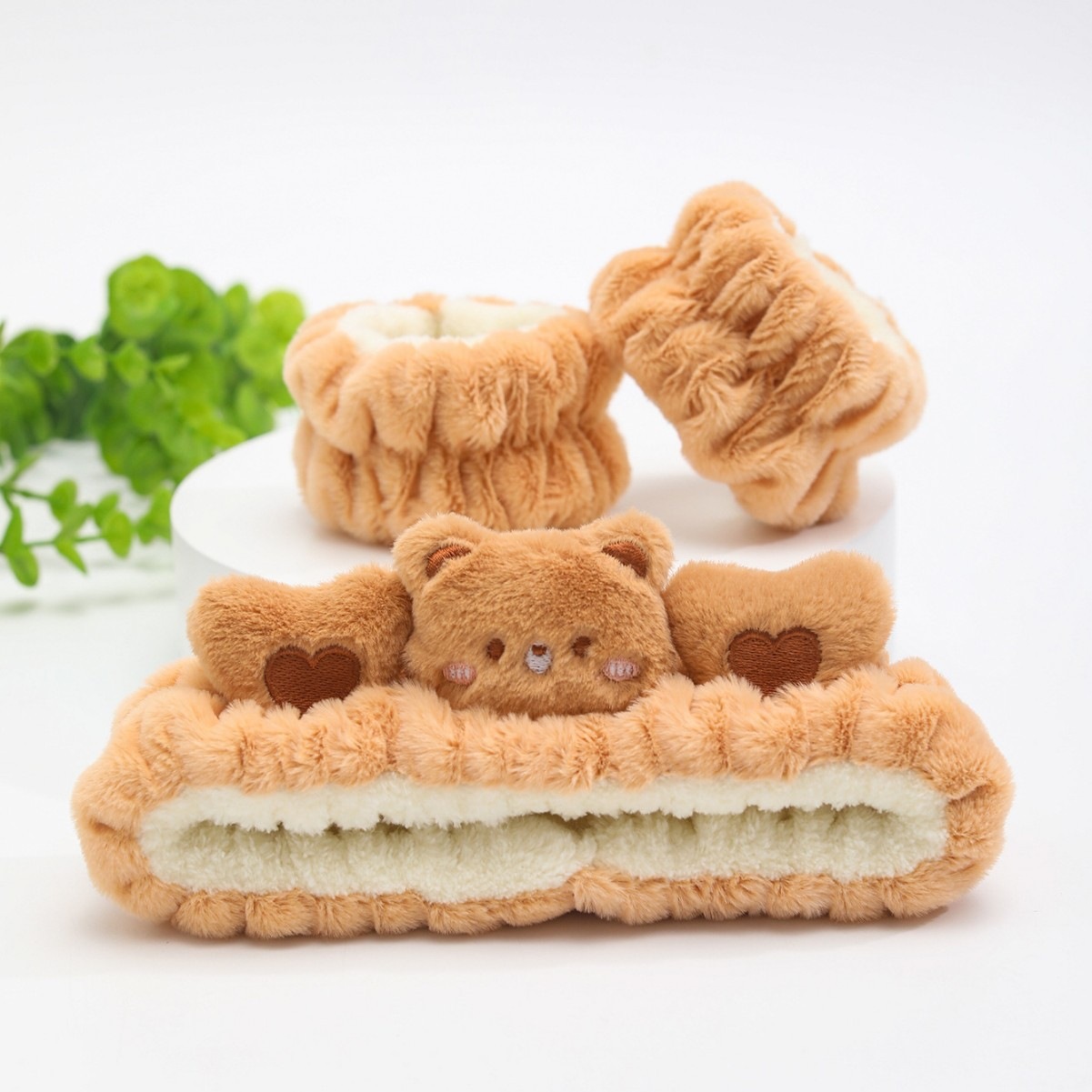 Otoño y invierno nuevo super lindos dibujos animados animal correa de cabello conjunto de correa de muñeca a prueba de humedad presión protector de cabello de muñeca lavado de la cara accesorios de cabello al por mayor