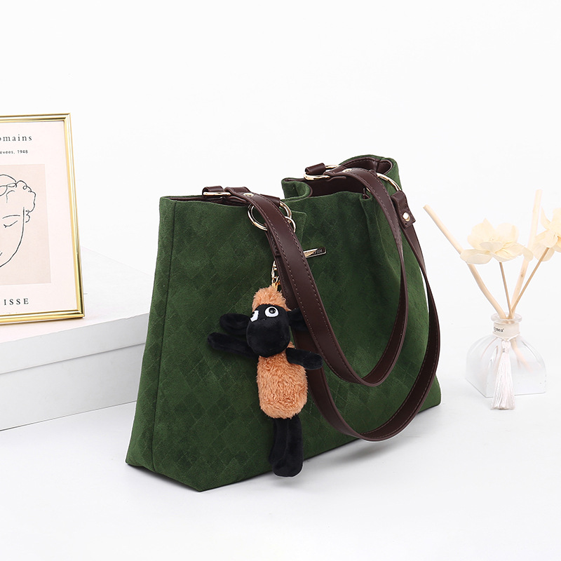 Women's Shoulder Tote Bag Cute Pendant Design Large Capacity_voghion.com