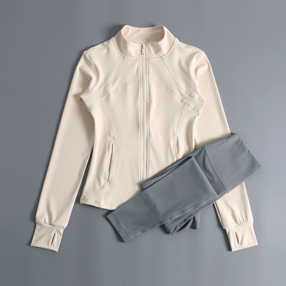 여성 가을 ??겨울용 요가복 새로운 속건성 전문 체육관 아침 조깅 스포츠 재킷 고급 피트니스 의류