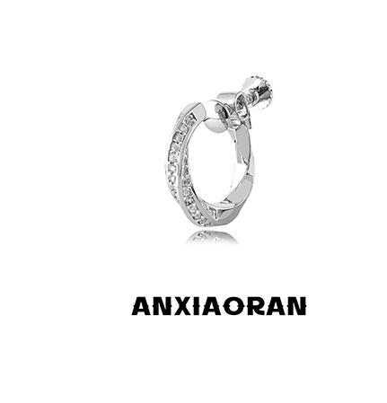 [No piercing required] Silver Mobius ear clip, single piece