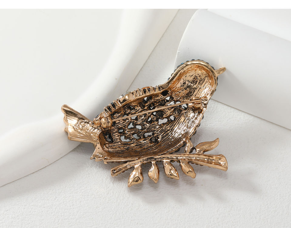 83g Weight Brooches Classification Banquet, Party, Street Occasion Alloy Material Animal Pattern Unisex Gender Retro Style Retro Pin Animal Alloy Unisex Brooches 3