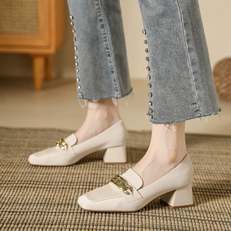 High shoes for leather shoes, fashionable loafers, universal footwear, 2025 years