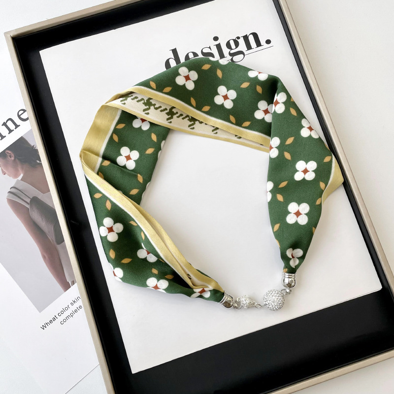 Primavera y verano nueva celebridad en línea mismo estilo banda de pelo bufanda correa de muñeca perezoso multi-funcional hebilla de succión magnética pequeña bufanda Venta caliente