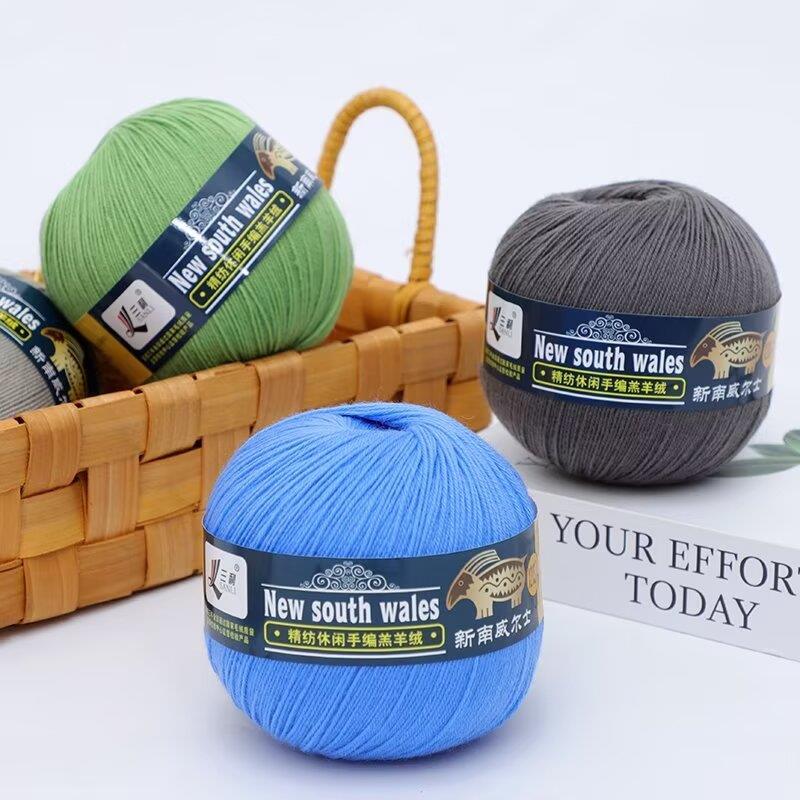 Sanli Lamb Wool Yarn Ball Handmade DIY Knitting Medium Thick Wool Thread Scarf Thread Material Package Sweater Thread Sanli Lamb Wool Yarn Ball Handmade DIY Knitting Medium Thick Wool Thread Scarf Thread Material Package Sweater Thread