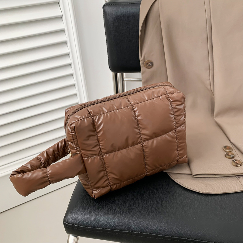 Simple fashion trendy clutch bag 2024 spring new casual retro clutch wallet retro fashion small square bag